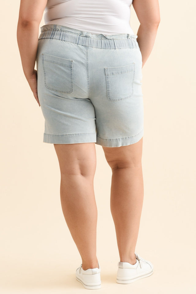 Lizzy Light Blue Denim Drawstring Shorts,Brunette model,alt text|model:Gabby image 13