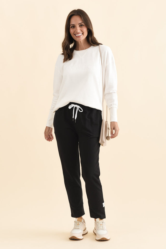 Lobby Black Cotton Relaxed Sweatpants,Brunette model,alt text|model:MJ image 3