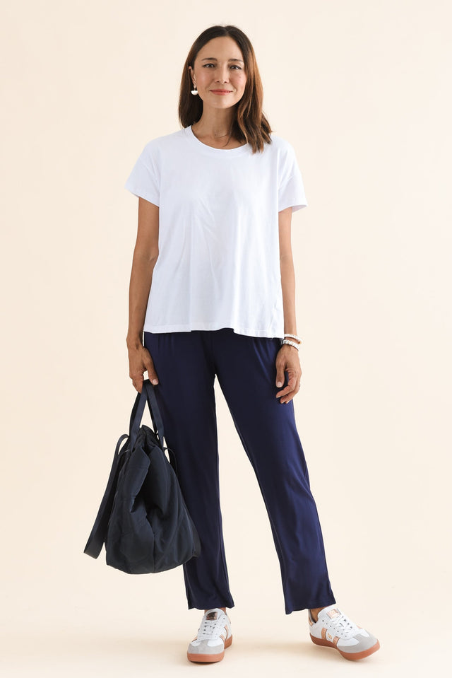 Lopez Navy Pocket Pants,Full Body,Brunette model,alt text|model:Cara image 4