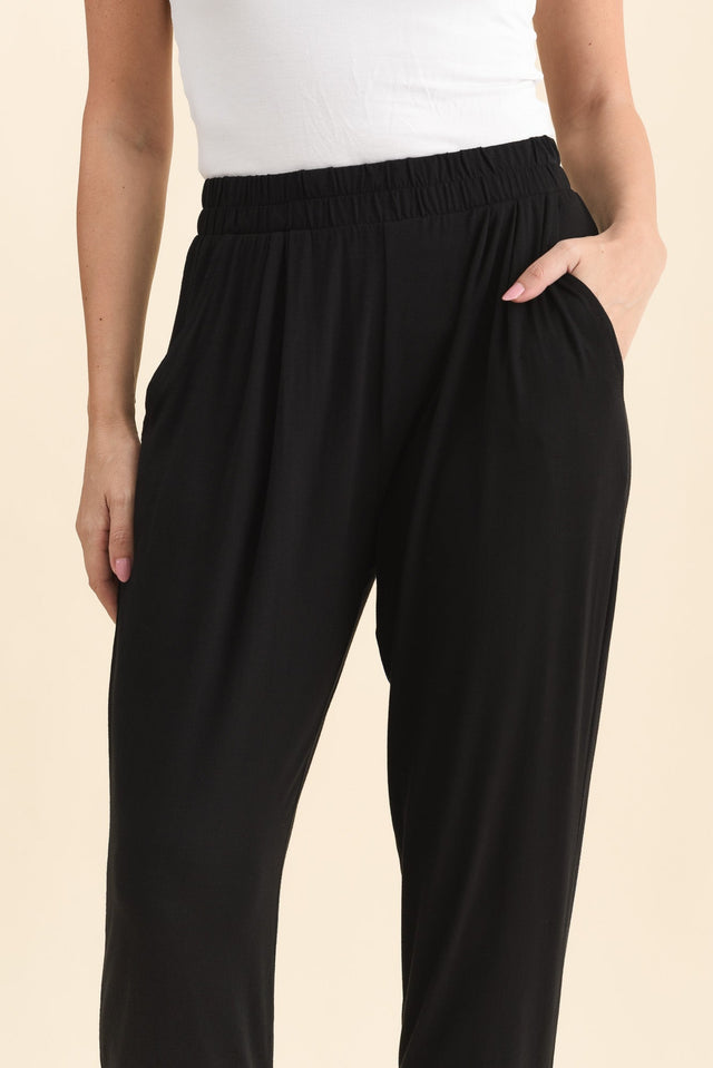 Louis Black Cropped Jogger Pants,Detail,Brunette model,alt text|model:MJ image 6