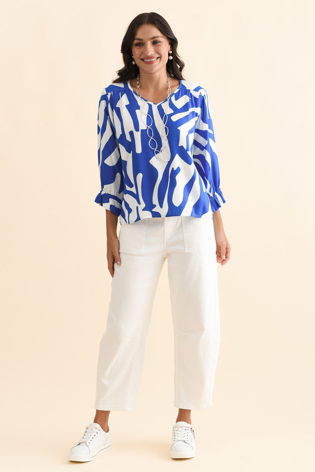 alt text|model:Brontie image 7