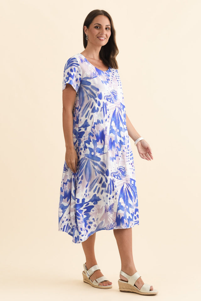 alt text|model:MJ image 3