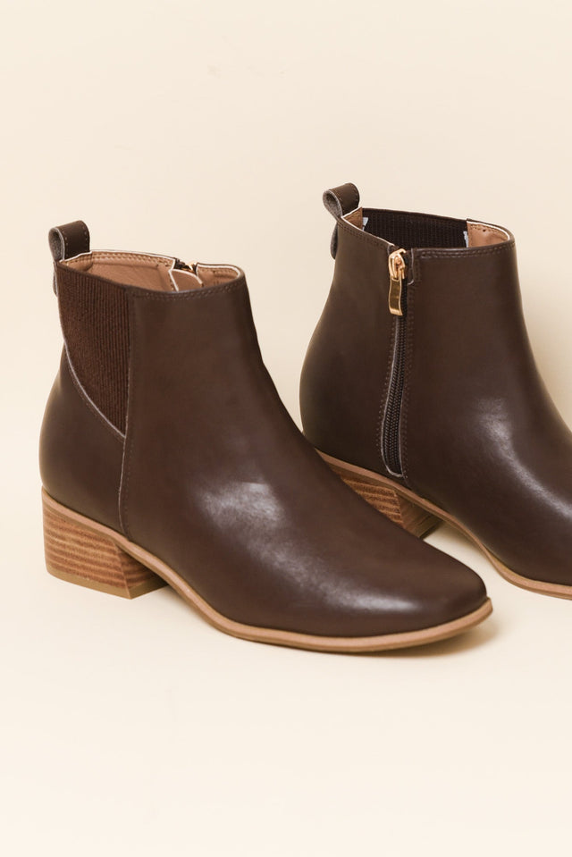 Lyra Chocolate Leather Heeled Boot image 4