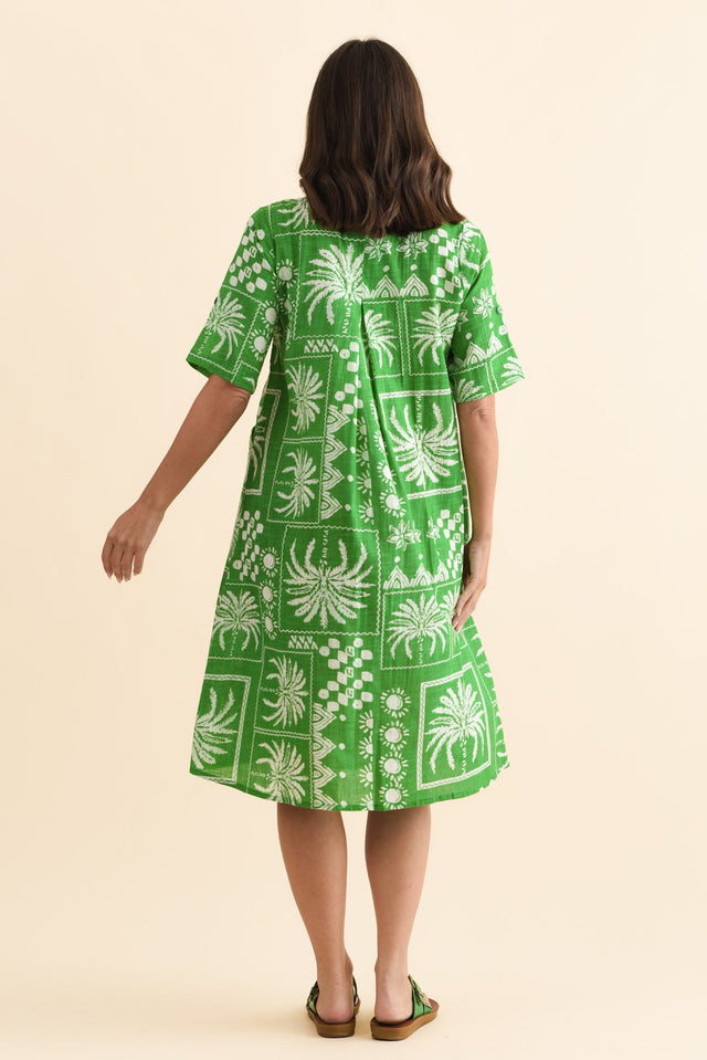 alt text|model:MJ image 4