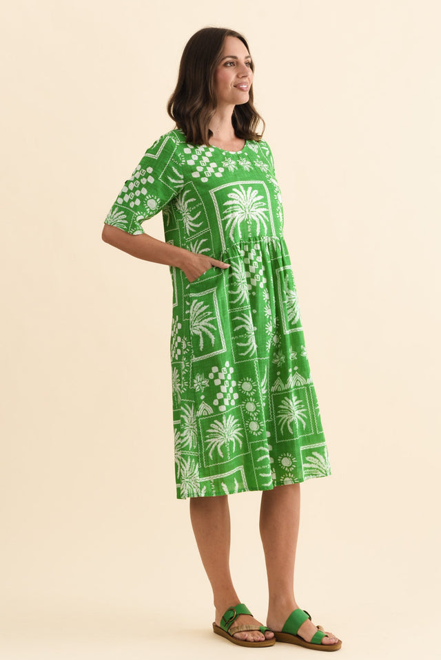 alt text|model:MJ image 3