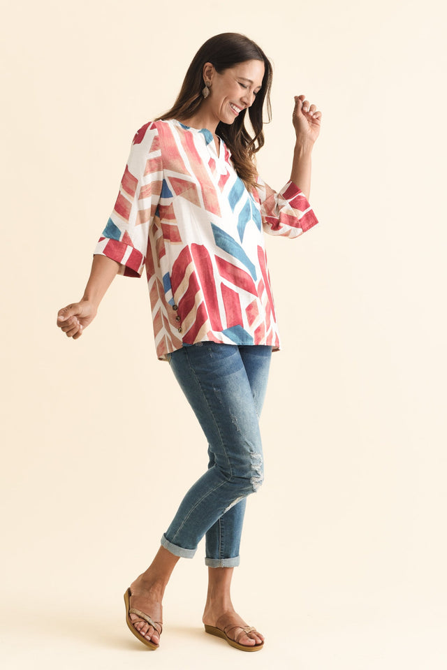 alt text|model:Cara image 7