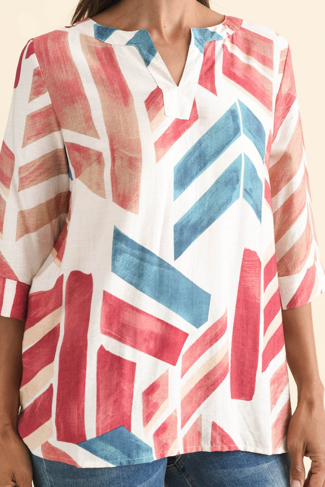 alt text|model:Cara image 6