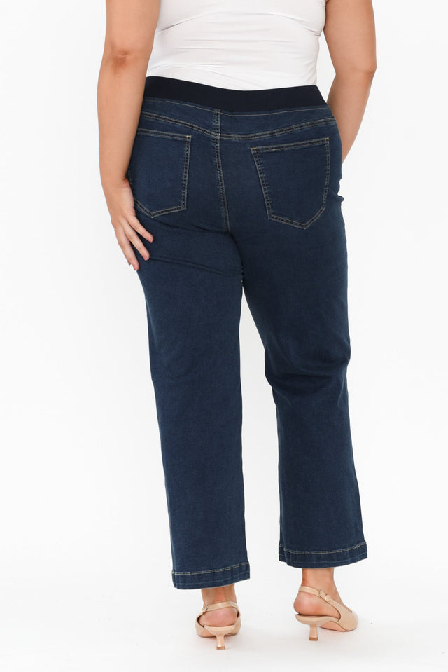 Maddy Dark Blue Straight Leg Jeans,Brunette model,alt text|model:Gabby image 17