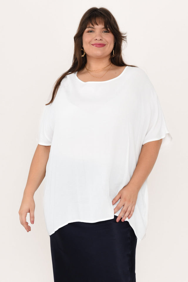 plus-size,curve-basics,plus-size-evening-dresses,plus-size-wedding-guest-dresses,plus-size-cocktail-dresses,plus-size-formal-dresses,plus-size-mother-of-the-bride-dresses,plus-size-race-day-dresses,curve-tops,plus-size-sleeved-tops,plus-size-tunics,plus-size-basic-tops,plus-size-work-edit,alt text|model:Gabby