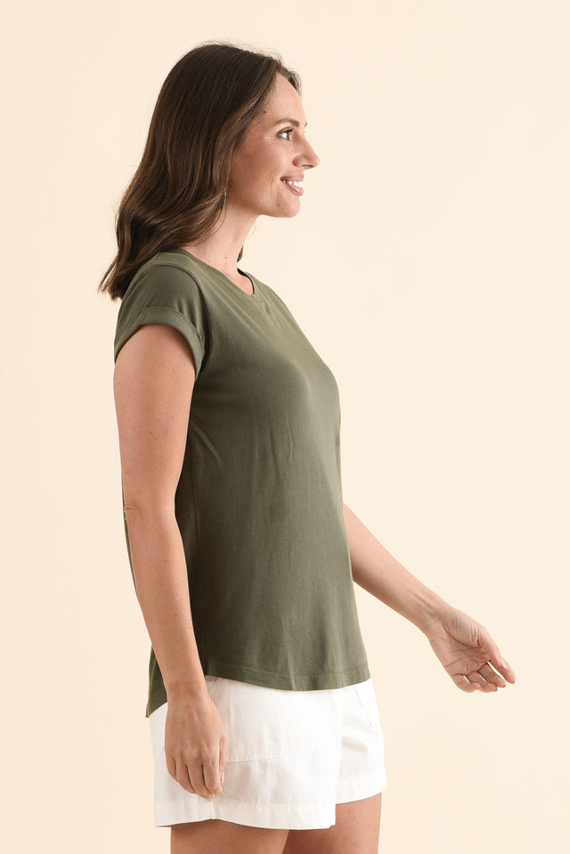 Manly Khaki Cotton Tee,Side,Brunette model,alt text|model:MJ image 4