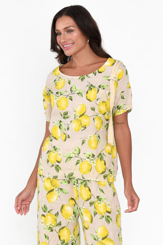 Marceline Citrus Blossom Linen Top neckline_Round  alt text|model:Brontie;wearing:XS