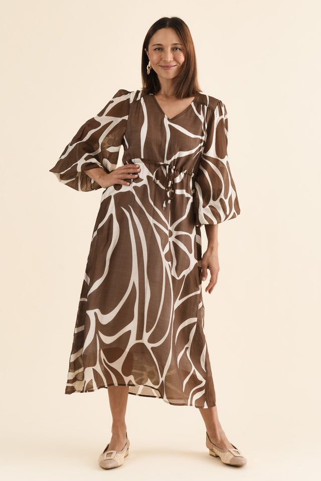 Mareli Mocha Abstract Tie Dress,Full Body,Brunette model,alt text|model:Cara image 2