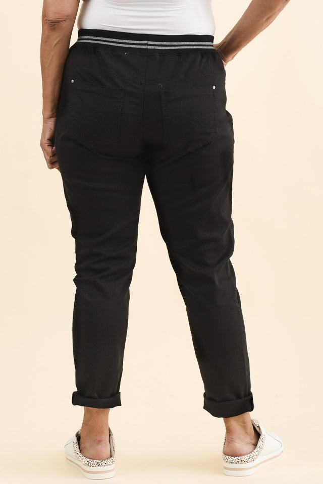 Margo Black Drawstring Pants,Brunette model,alt text|model:Pilita image 11