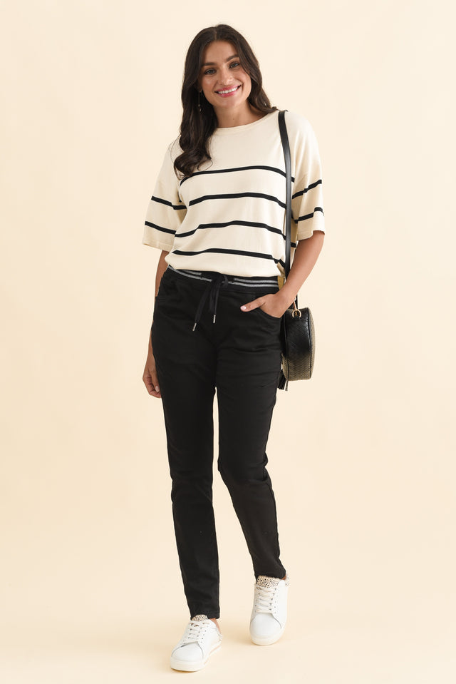 Margo Black Drawstring Pants,Brunette model,alt text|model:Brontie image 3