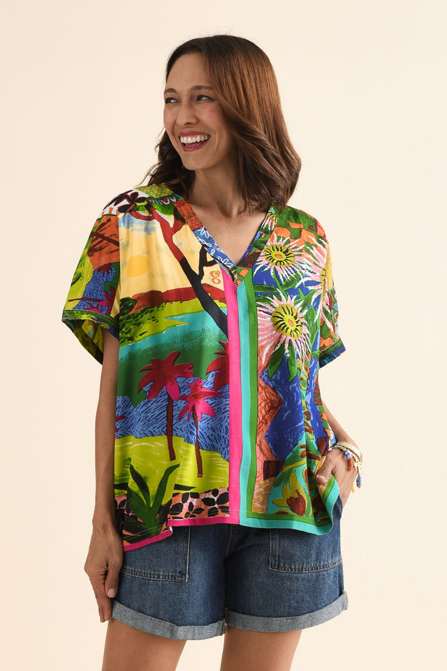 Marila Green Meadow Oversized Top,Front,Brunette model,alt text|model:Cara