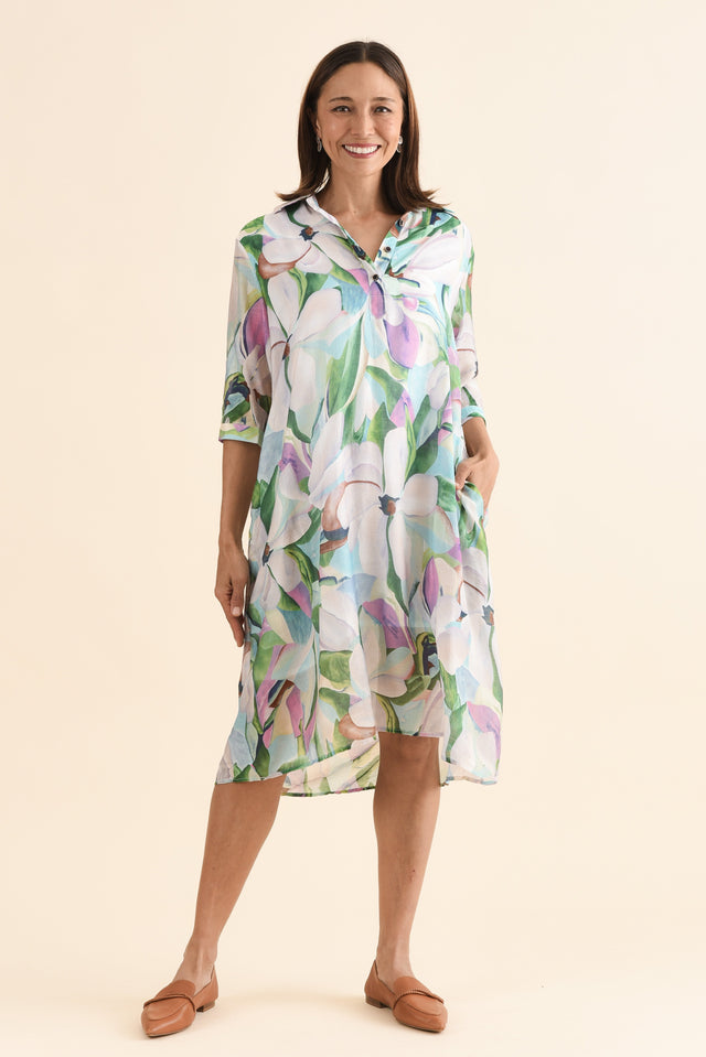 Mario Green Bloom Pocket Dress,Full Body,Brunette model,alt text|model:Cara image 6