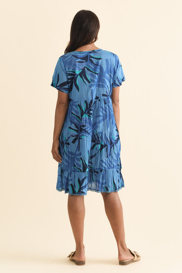 alt text|model:Cara image 5