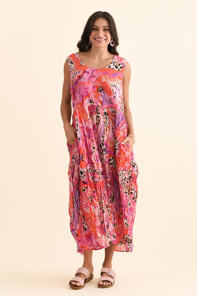 alt text|model:Brontie