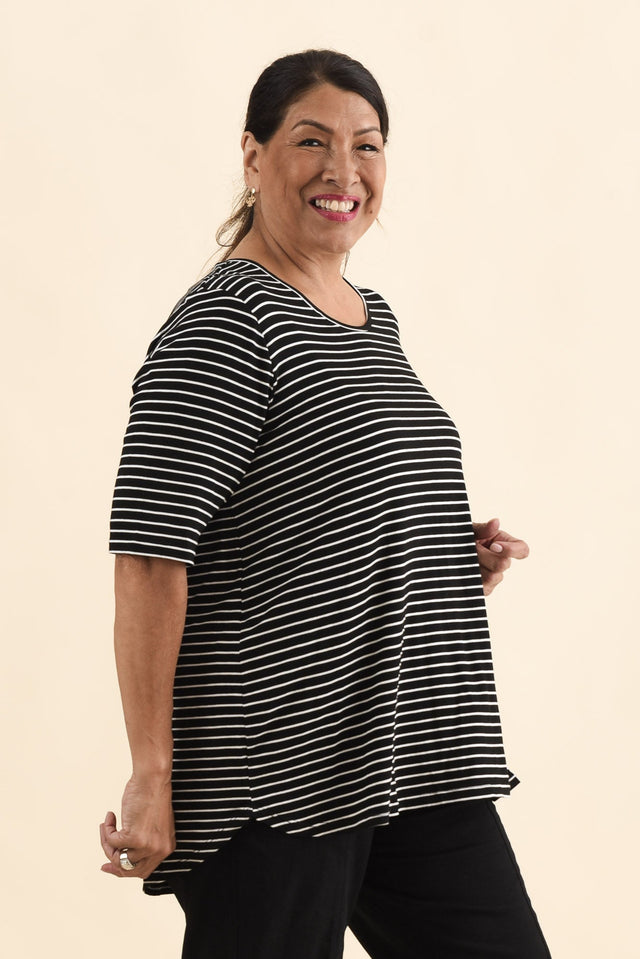 Maya Black Stripe Half Sleeve Tee,Brunette model,alt text|model:Pilita image 10