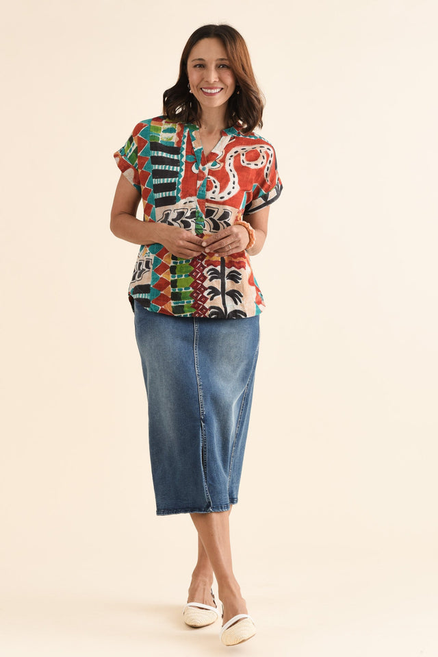 Melda Orange Tropical Organic Cotton Top,Full Body,Brunette model,alt text|model:Cara image 2