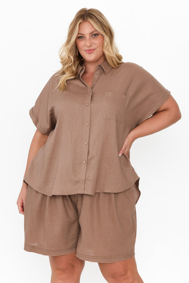plus-size,curve-tops,plus-size-shirts,plus-size-linen-tops image 6