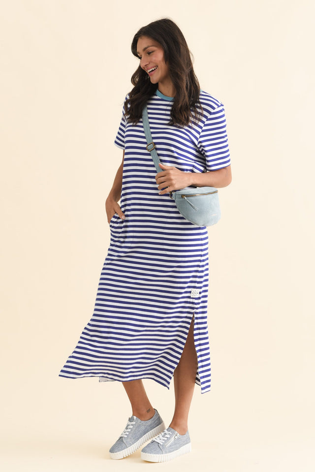 alt text|model:Brontie image 7