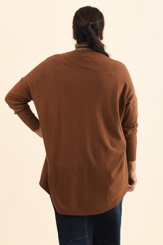 alt text|model:Pilita image 6