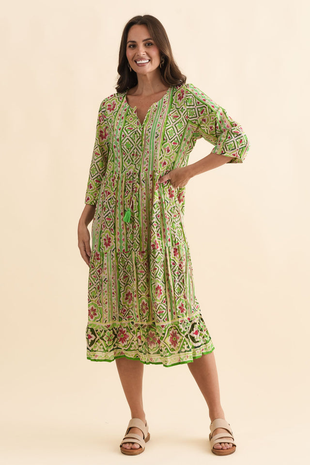 alt text|model:MJ image 2