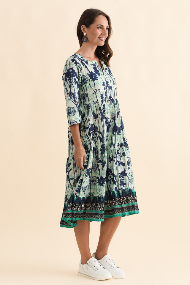 Milana Navy Dandelion Crinkle Cotton Dress,Brunette model,alt text|model:MJ image 4
