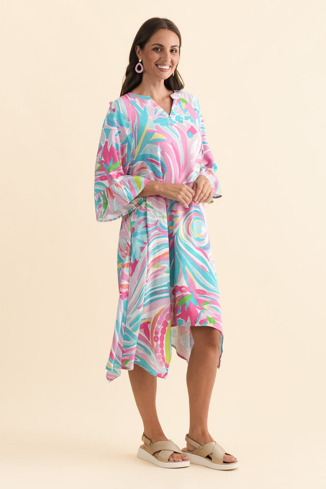 alt text|model:MJ image 3