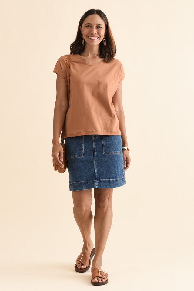 Mindy Mocha Cotton Shell Tee,Full Body,Brunette model,alt text|model:Cara image 2