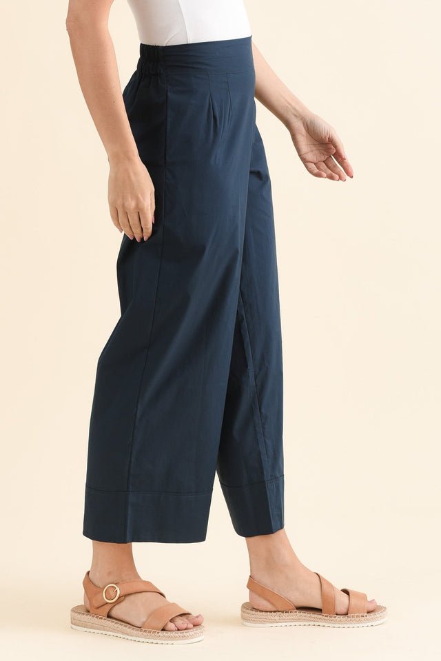 Mirra Navy Cotton Pocket Pants,Side,Brunette model,alt text|model:MJ image 3