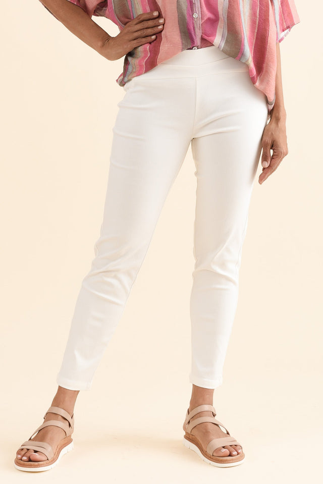 Missy White 7/8 Stretch Pants,Front,Brunette model,alt text|model:Cara