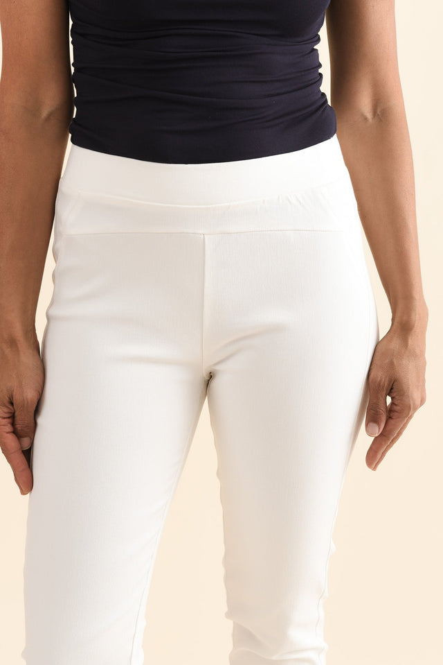 Missy White Cropped Stretch Pants,Detail,Brunette model,alt text|model:Cara image 5