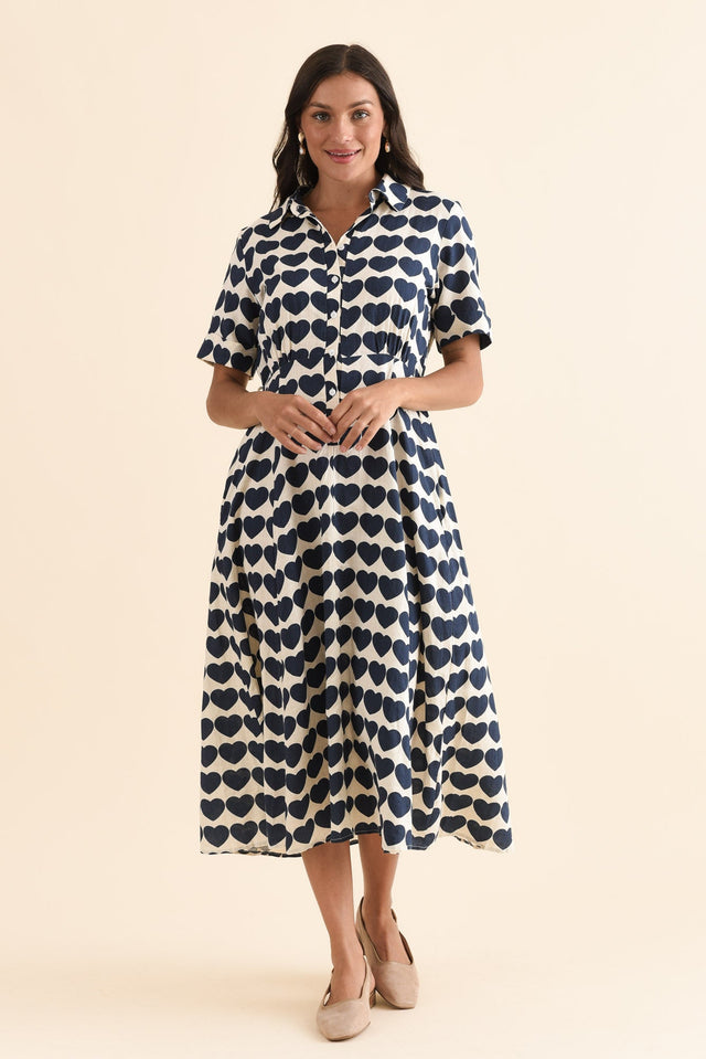 Molly Navy Heart Linen Shirt Dress,Full Body,Brunette model,alt text|model:Brontie image 6