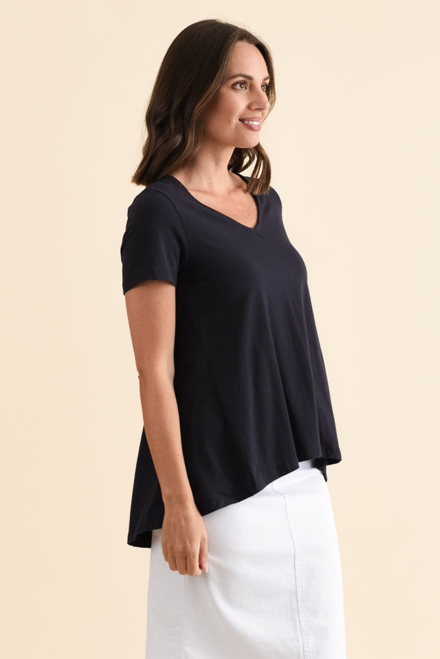 alt text|model:MJ image 4