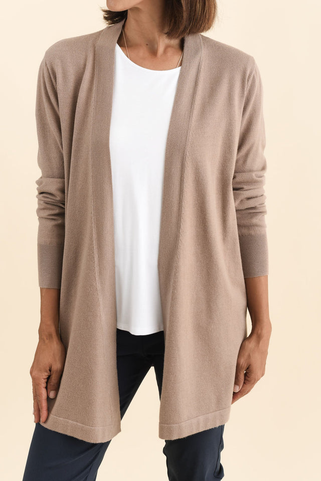 Morocco Mocha Knit Cardigan,Brunette model,alt text|model:Cara image 7