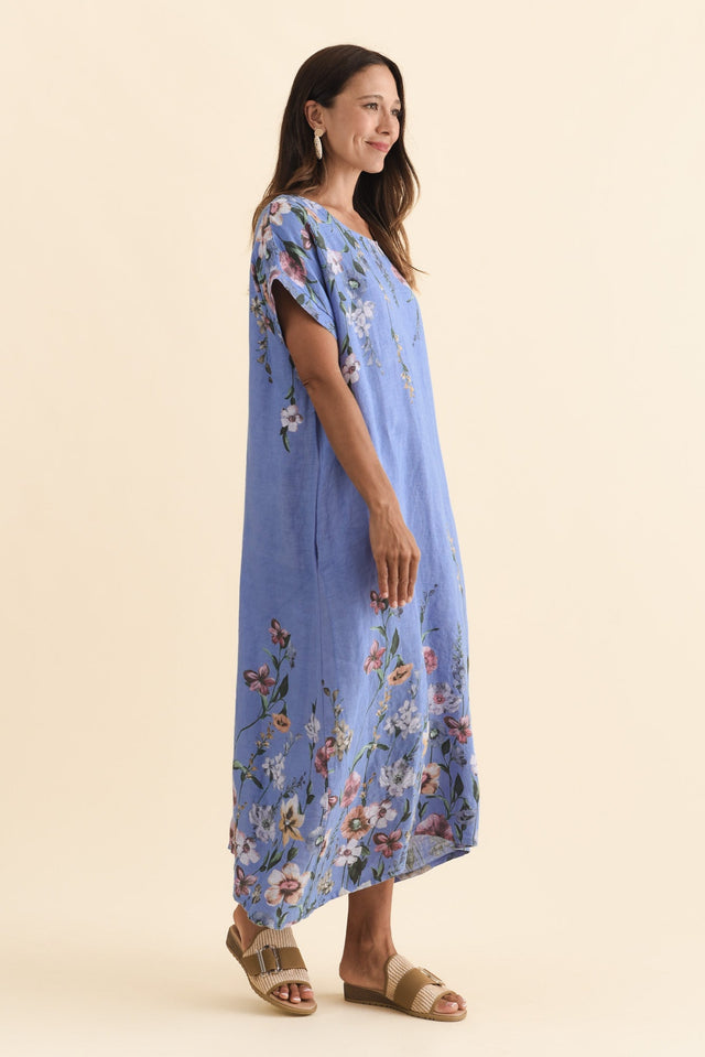 Morrison Blue Floral Linen Pocket Dress,Brunette model,alt text|model:Cara image 4