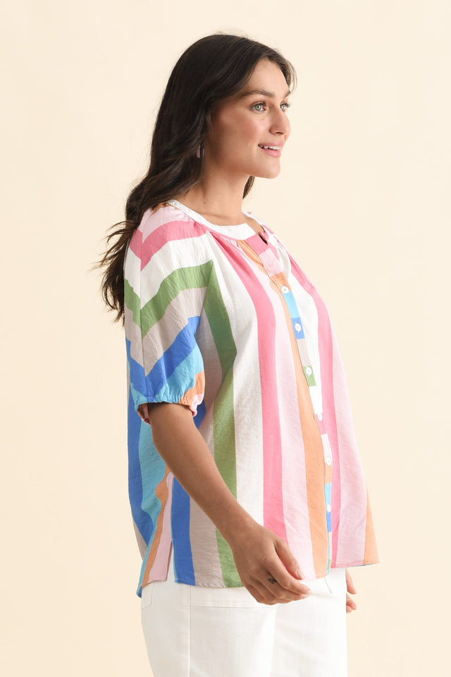 alt text|model:Brontie image 4