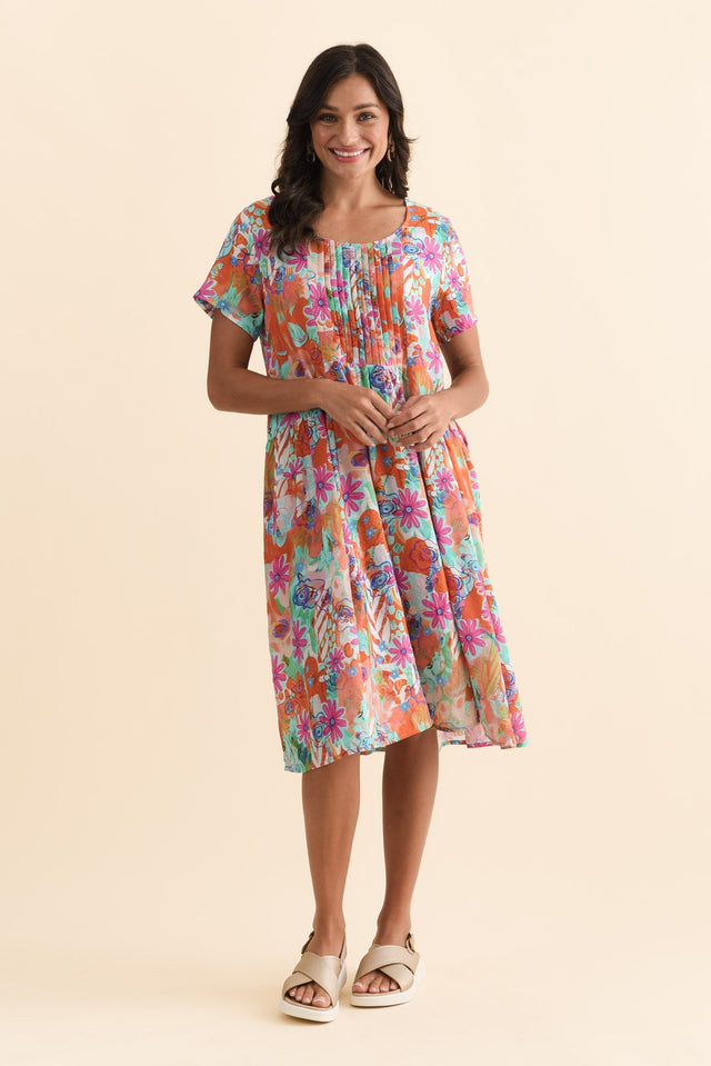 alt text|model:Brontie image 7