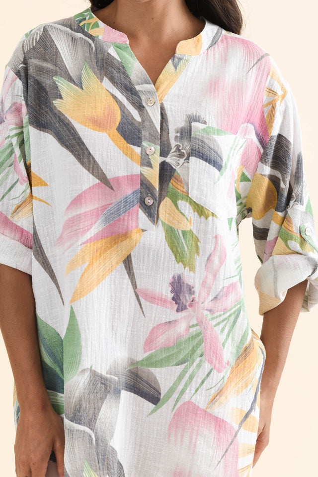 alt text|model:Brontie image 6