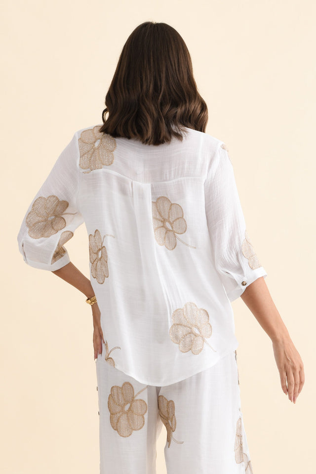 alt text|model:MJ image 5