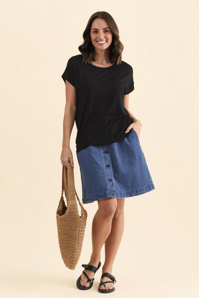 Newton Black Drape Tee,Full Body,Brunette model,alt text|model:MJ image 3