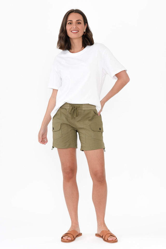 alt text|model:MJ image 7