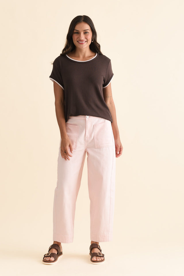 Nina Pink Cotton Barrel Pants,Full Body,Brunette model,alt text|model:Brontie image 7