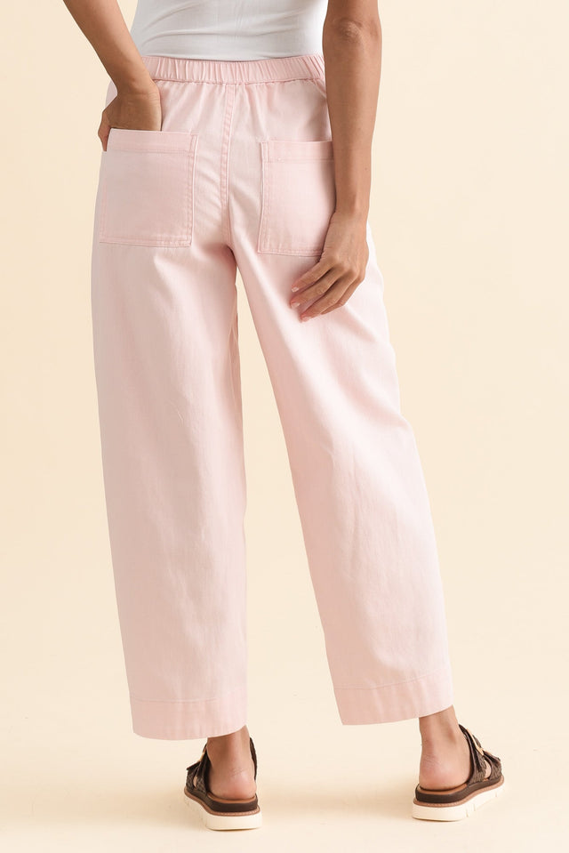 Nina Pink Cotton Barrel Pants,Back,Brunette model,alt text|model:Brontie image 5