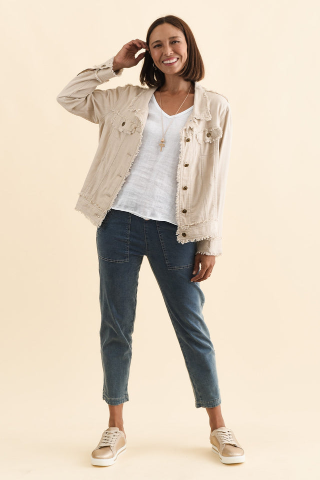 Oakley Beige Linen Frayed Jacket,Brunette model,alt text|model:Cara image 7