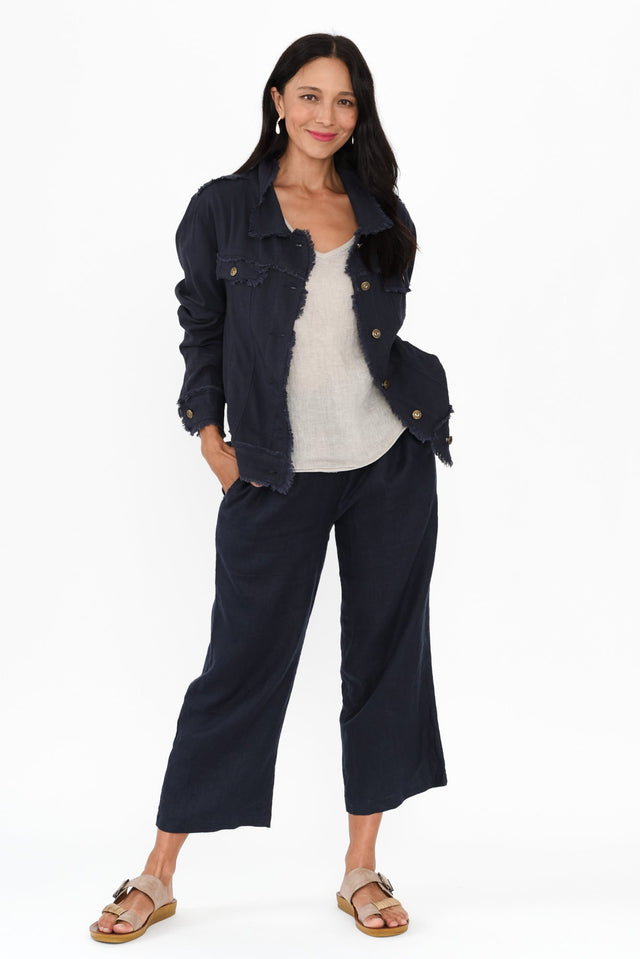 alt text|model:Cara image 7