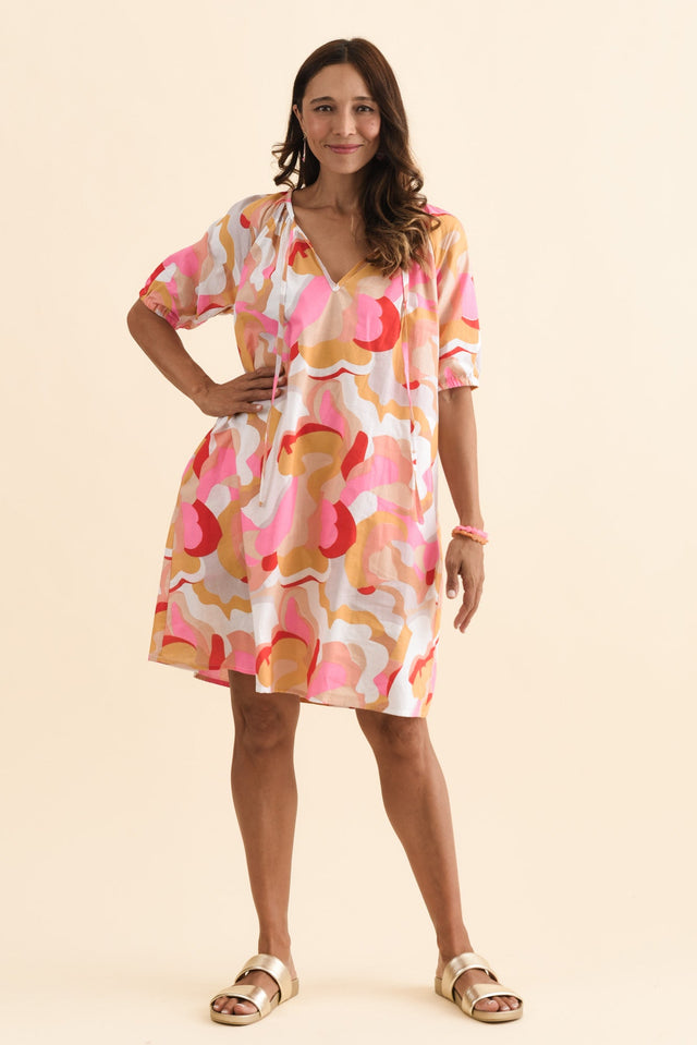 alt text|model:Cara image 6