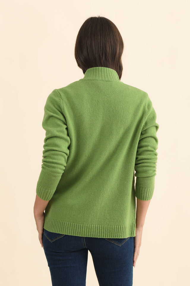 alt text|model:MJ image 4